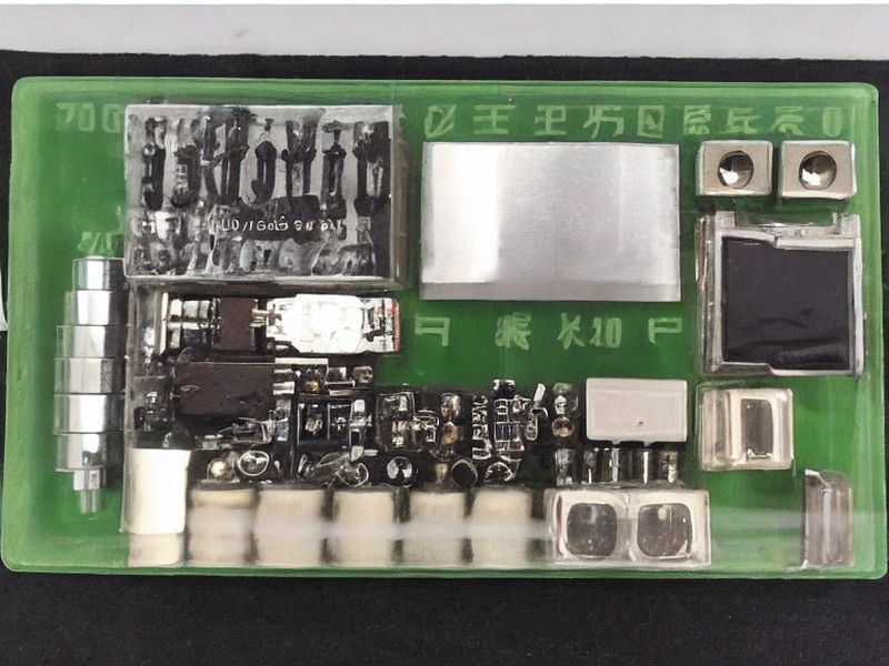 保险丝应用板对板连接应用说明 1